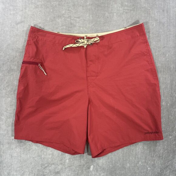 Patagonia Mens Swim Trunks 36 Red Stretch‎ Wavefarer Board Beachgoer Shorts - Picture 1 of 6